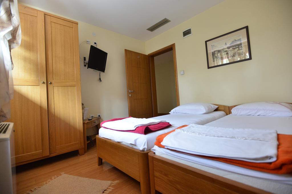 Motel Kneginja Cacak Ruang foto